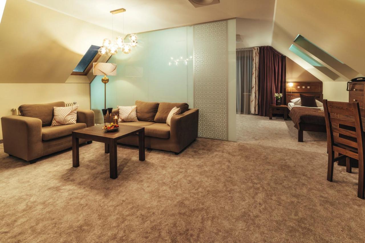 Zloty Gron Resort & Spa 이스테브나 외부 사진